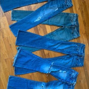 4 pair of jeans